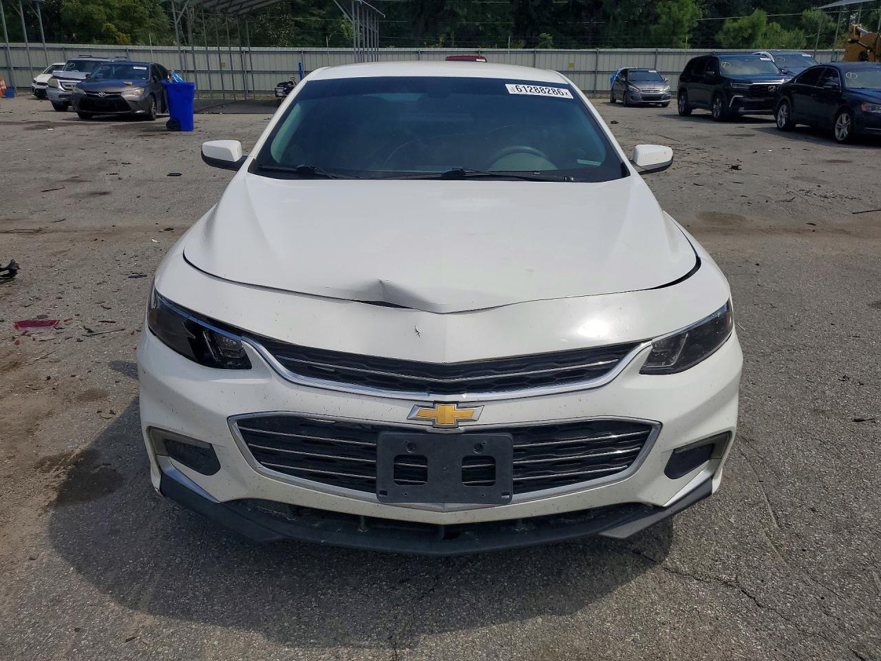 2017 Chevrolet Malibu Lt - Image 5