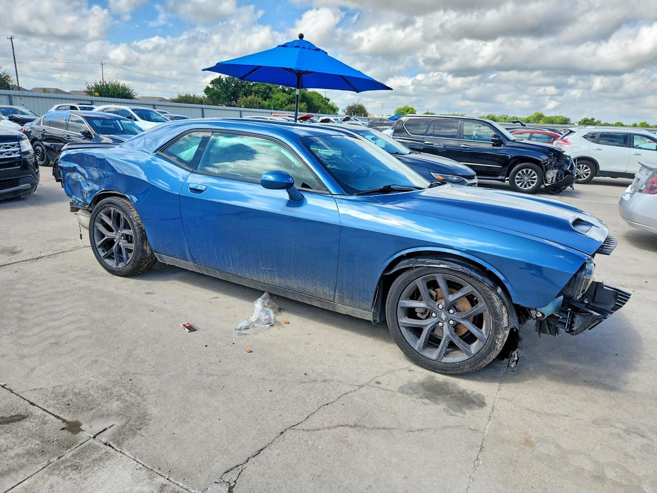 2021 Dodge Challenger Sxt - Image 4