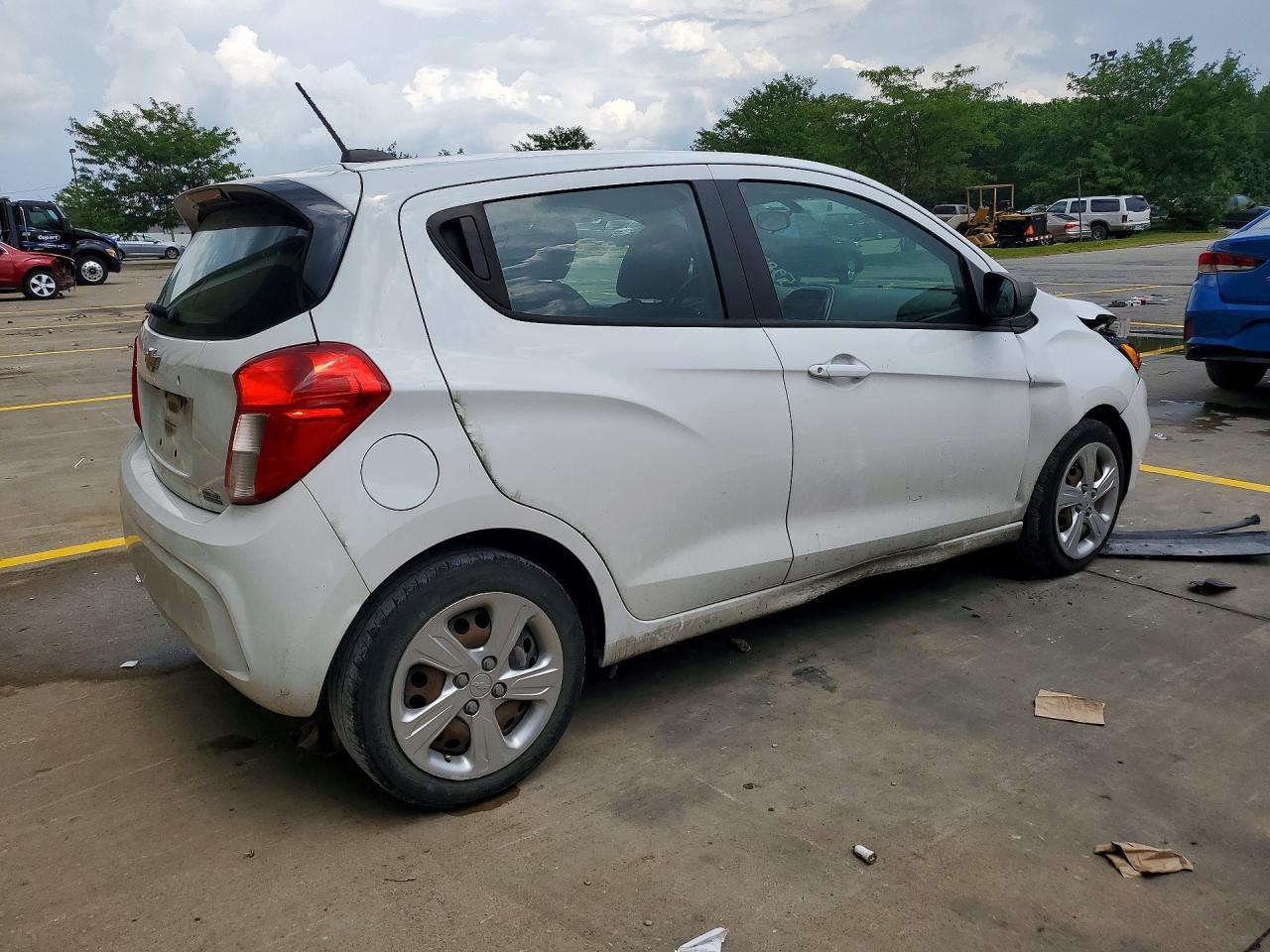 2021 Chevrolet Spark Ls - Image 3