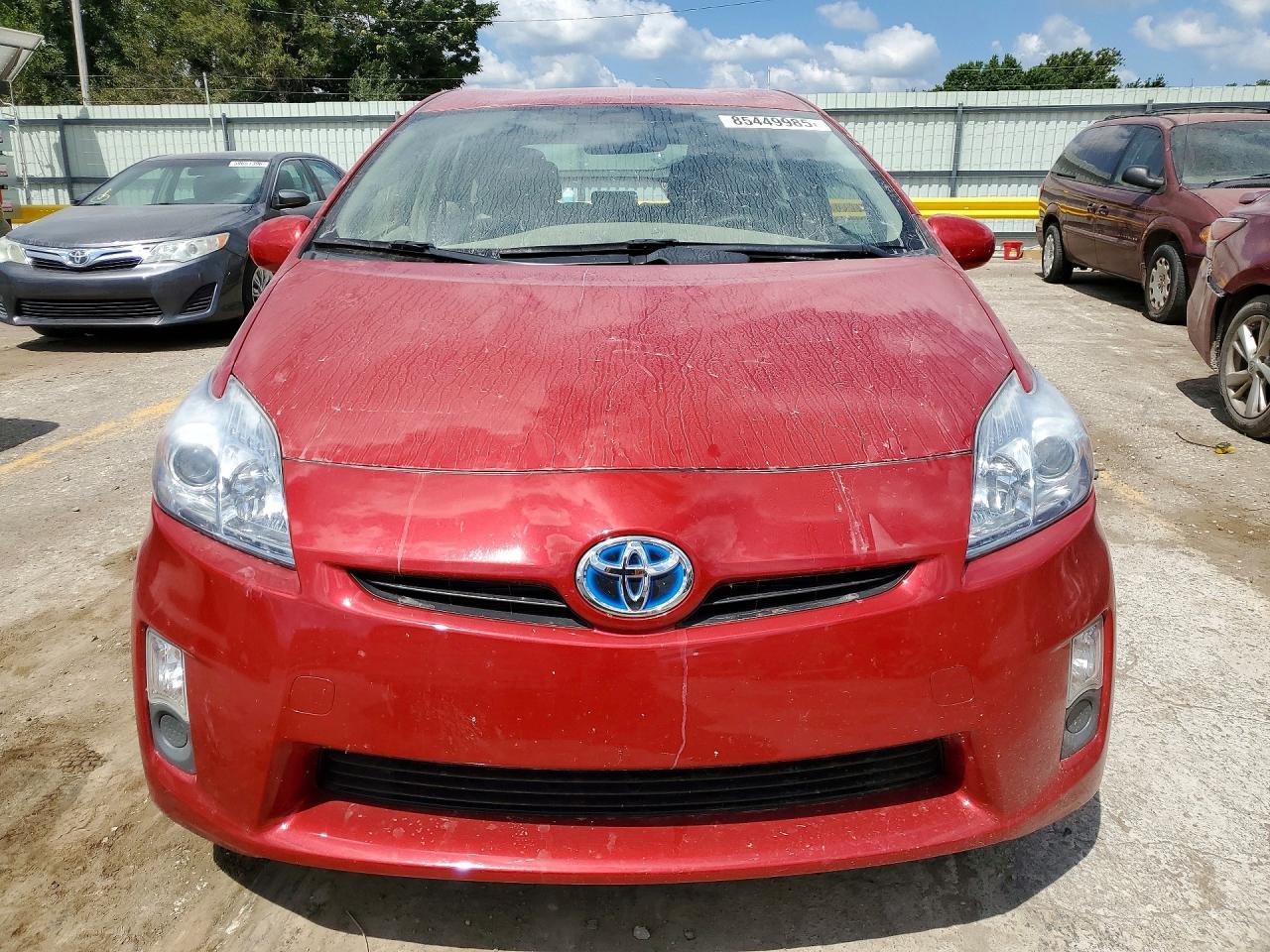 2011 Toyota Prius Three - Фото 5