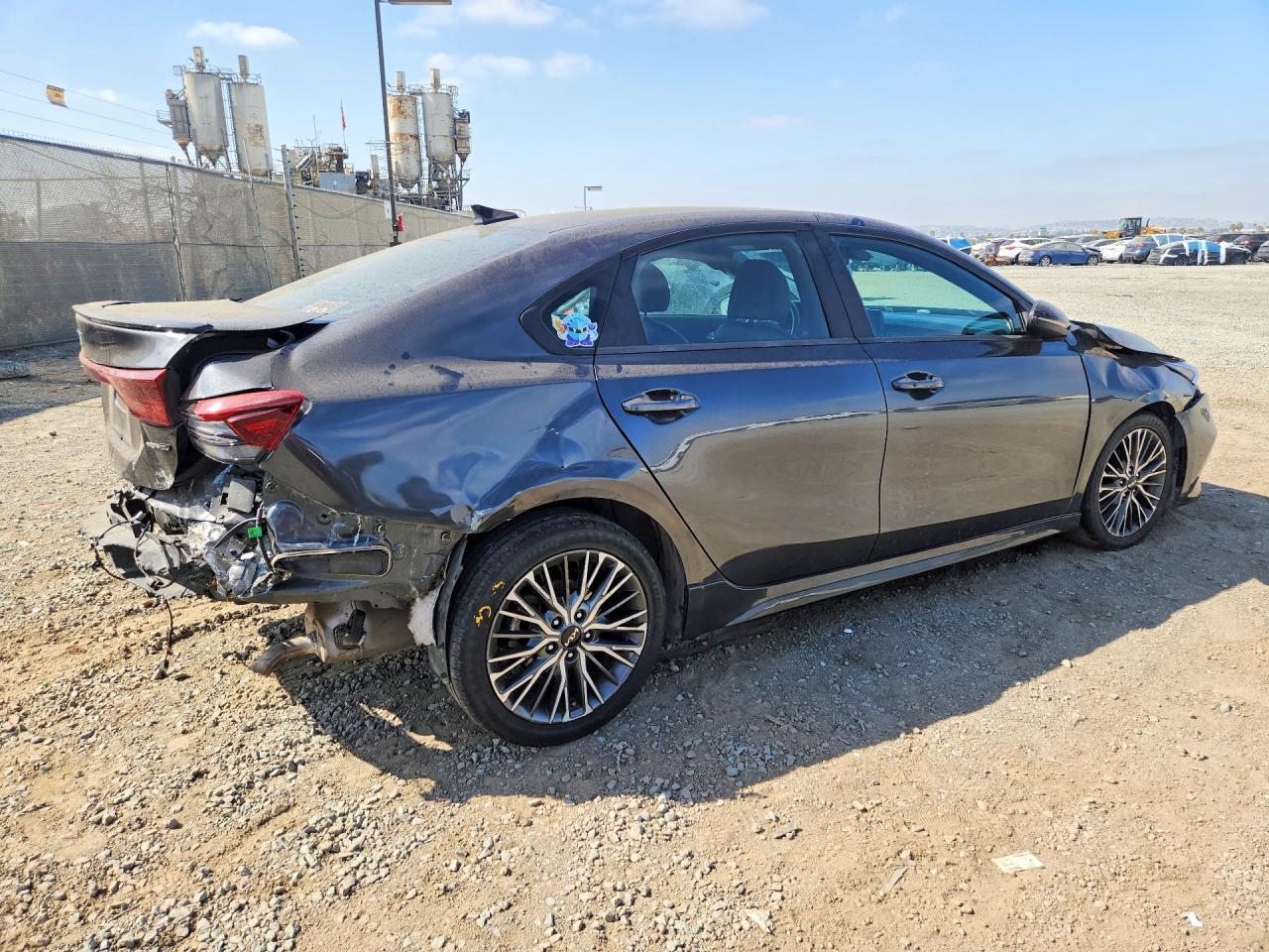 2022 Kia Forte Gt Line - Фото 3