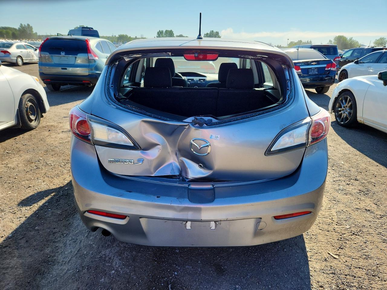 2012 Mazda 3 I - Image 6