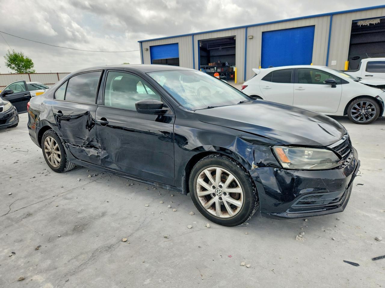 2015 Volkswagen Jetta Base - Фото 4