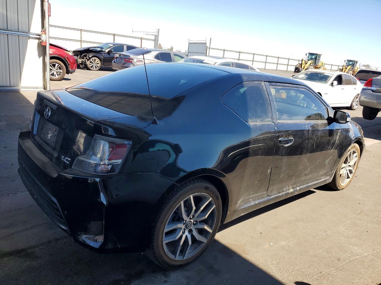 2014 Scion Tc Base - Image 3