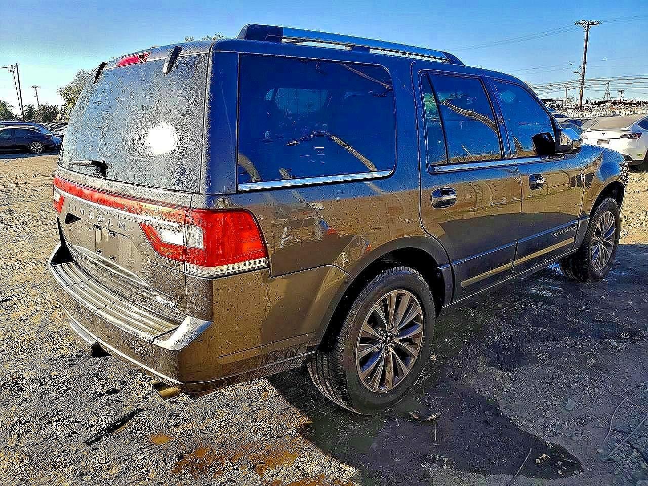 2015 Lincoln Navigator - Фото 3