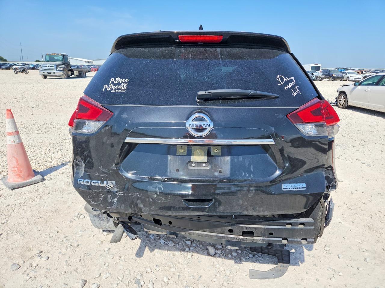 2020 Nissan Rogue - Фото 6