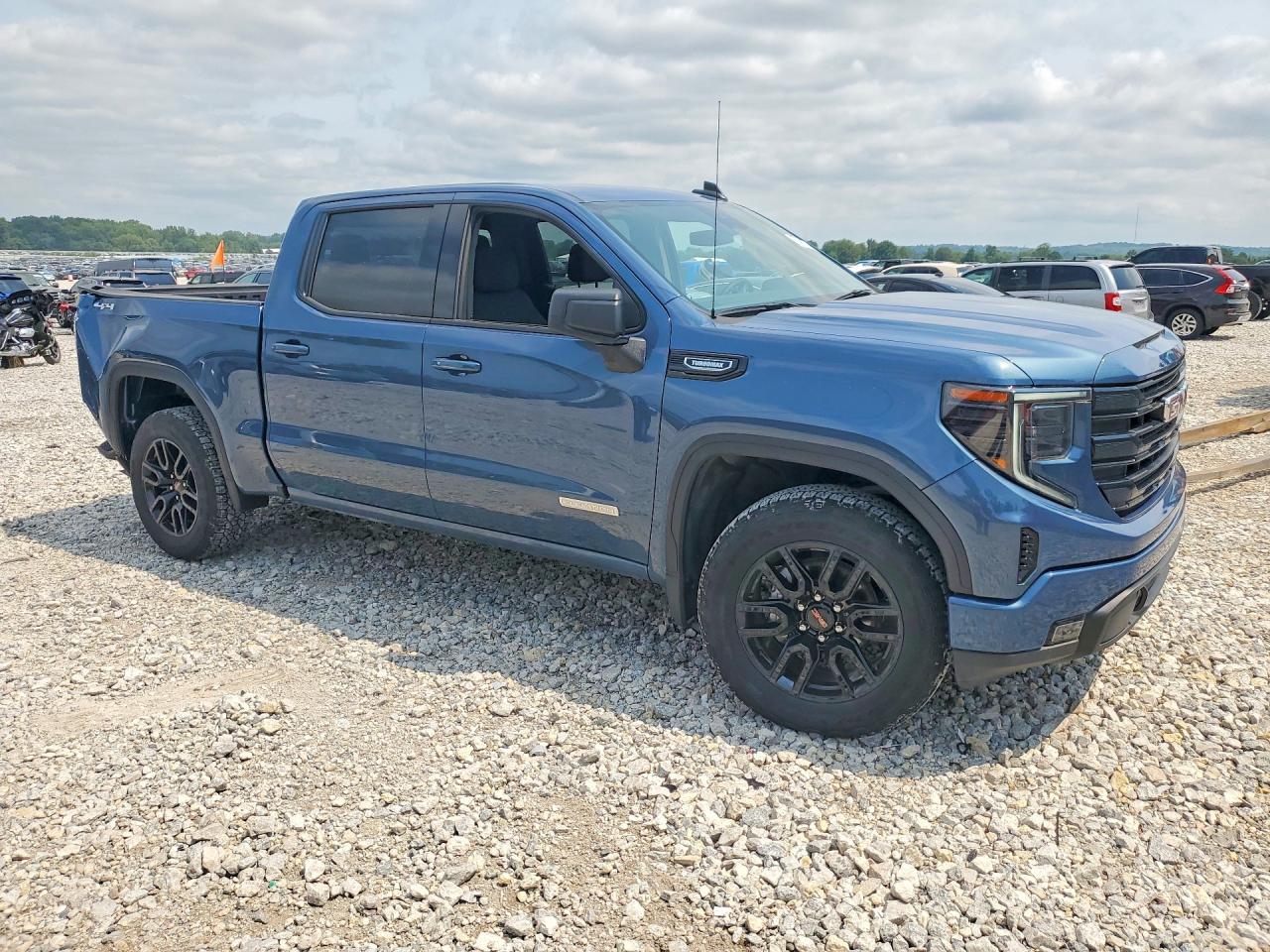 2025 GMC Sierra K1500 Elevation-L - Фото 4