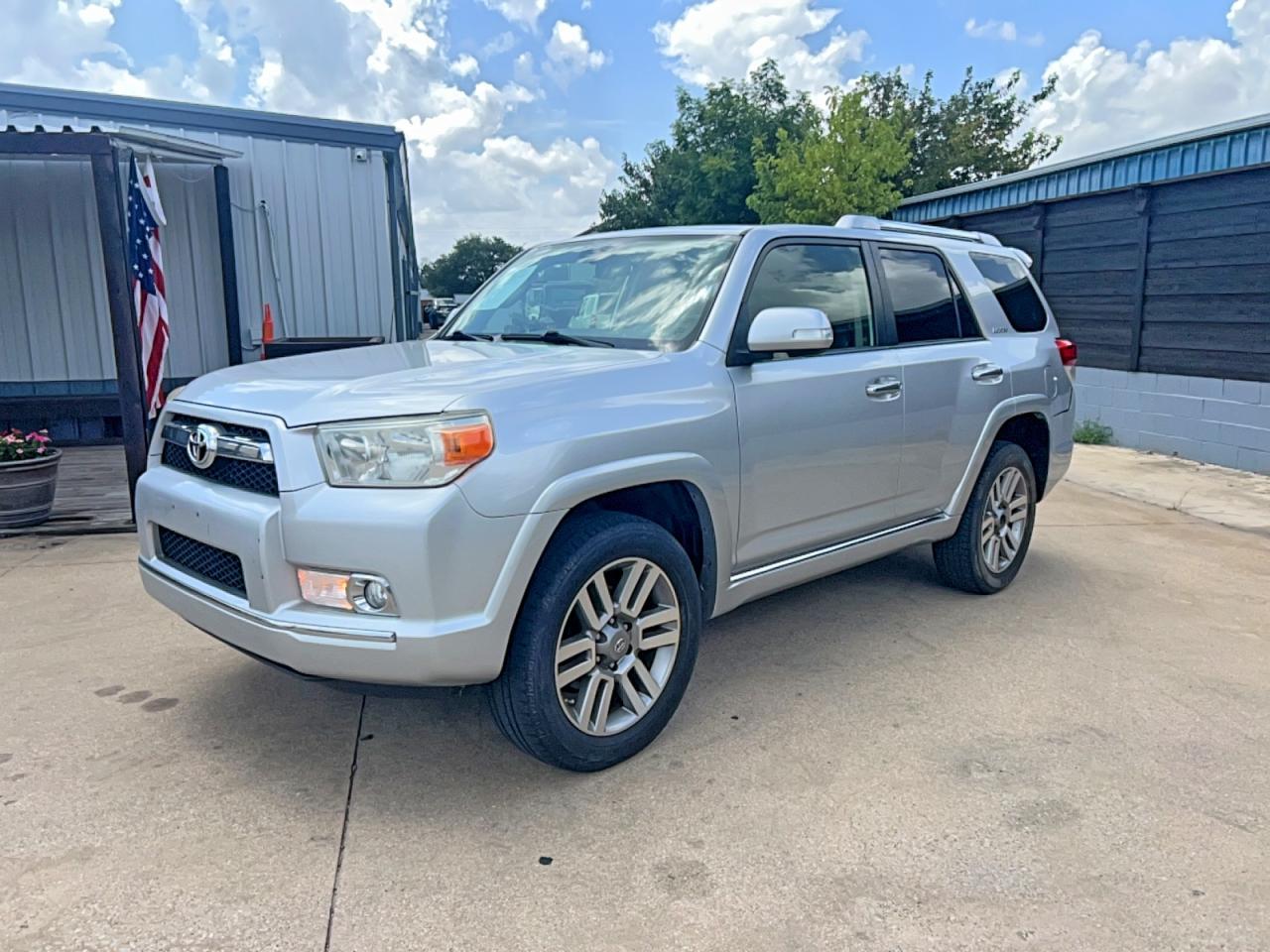 2012 Toyota 4Runner Limited - Image 2
