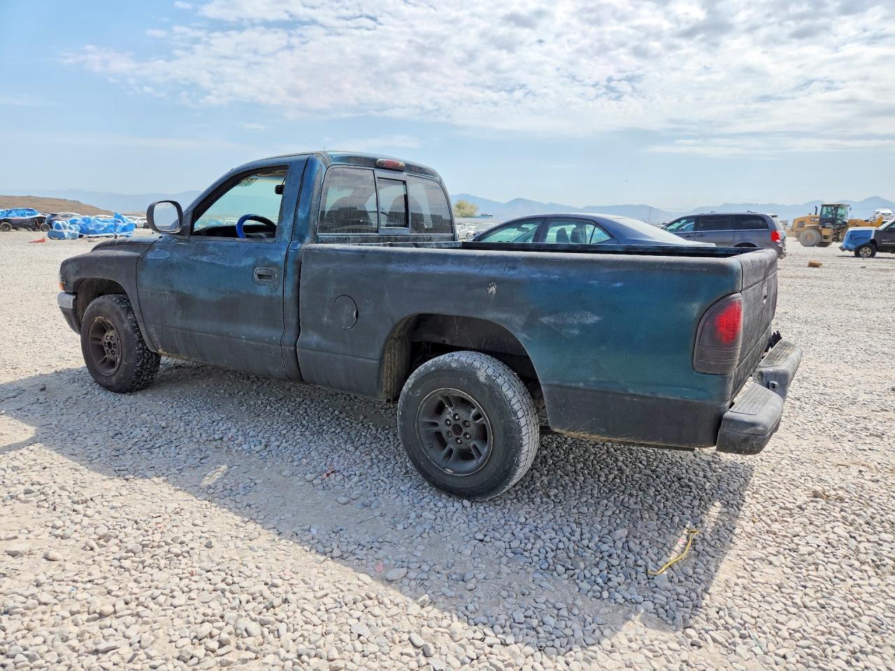 1999 Dodge Dakota - Image 2