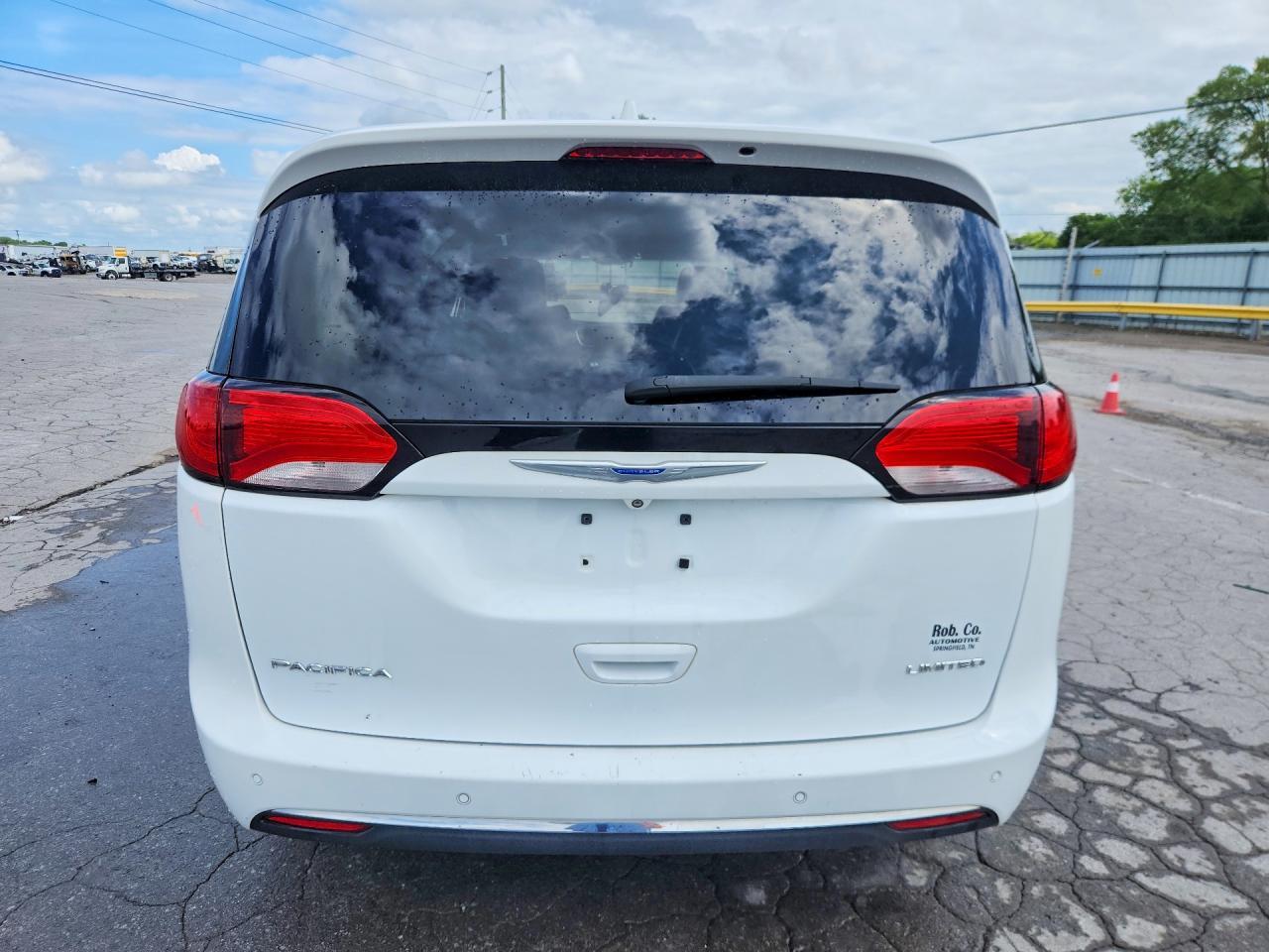 2018 Chrysler Pacifica Limited - Фото 6
