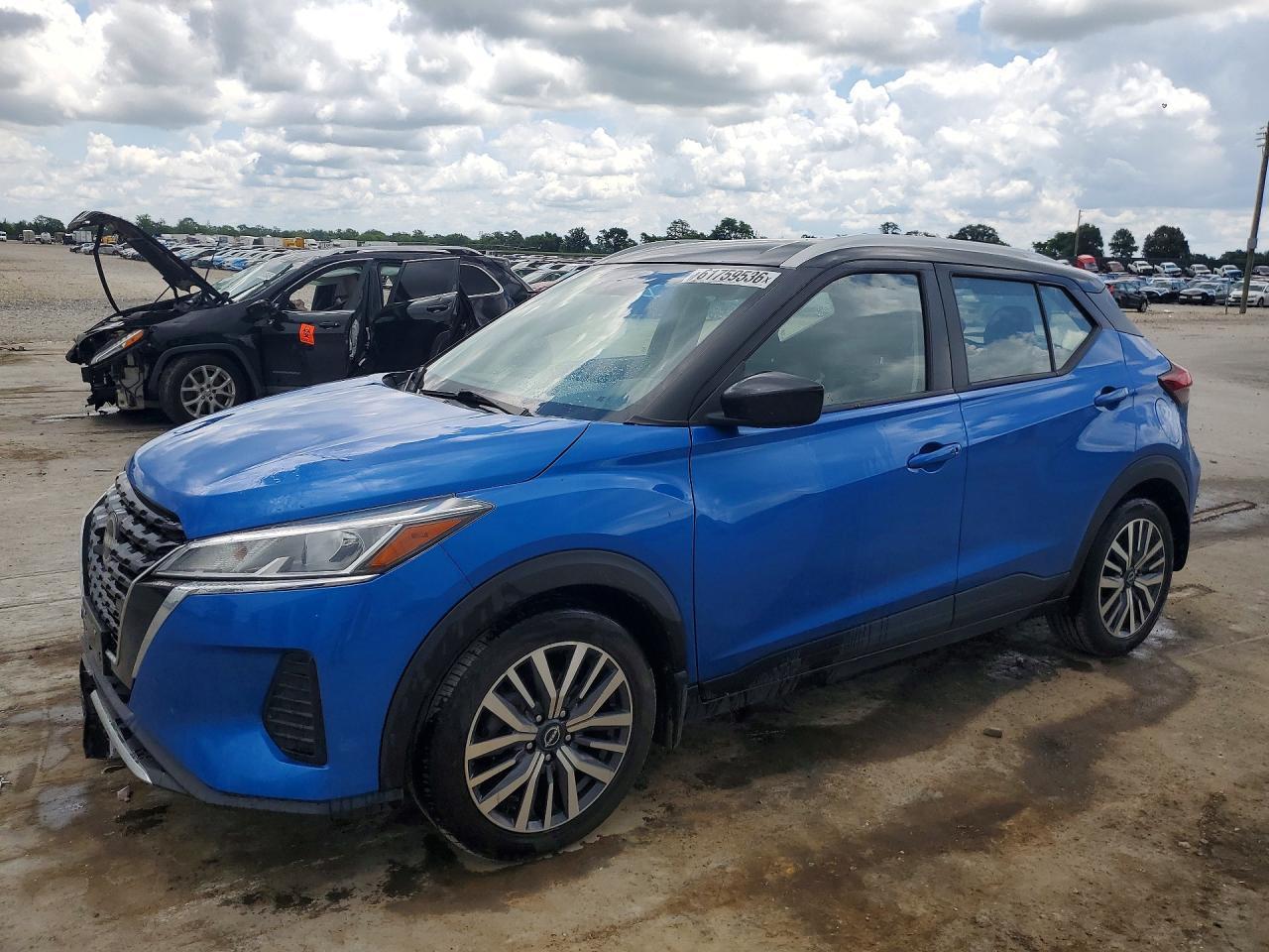 2023 Nissan Kicks Sv