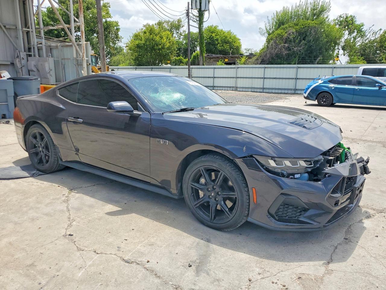 2024 Ford Mustang Gt - Фото 4