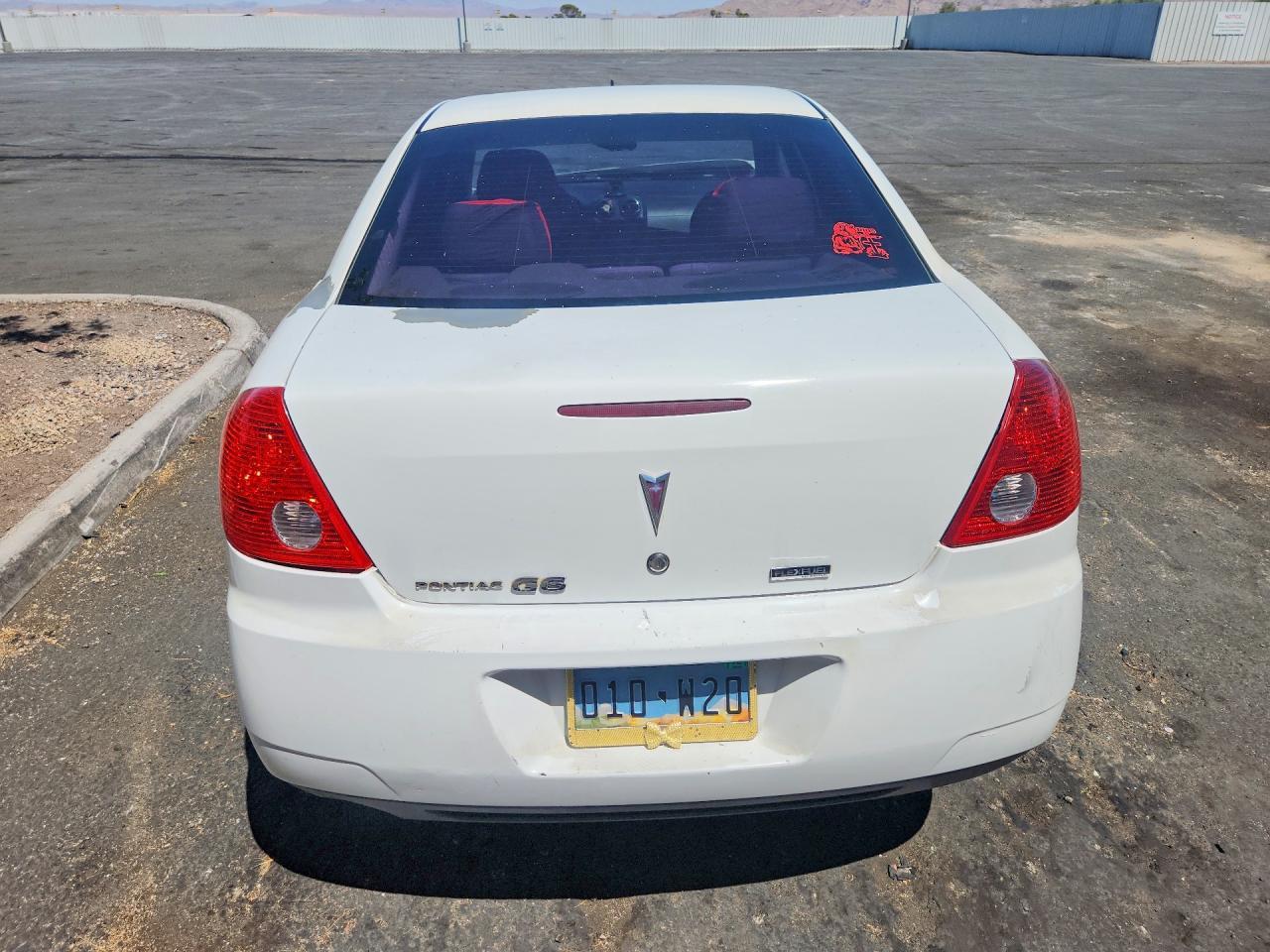 2010 Pontiac G6 - Image 6