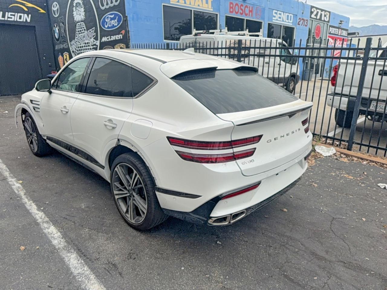 2025 Genesis Gv80 Coupe - Image 3