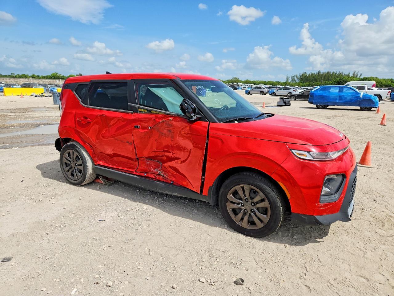 2022 Kia Soul Lx - Фото 4
