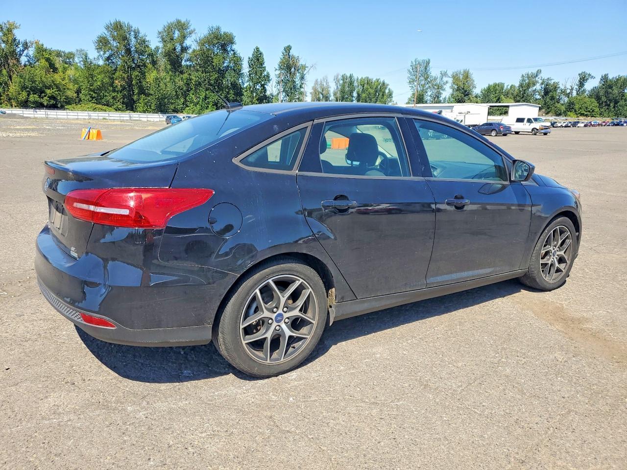2018 Ford Focus Se - Фото 3