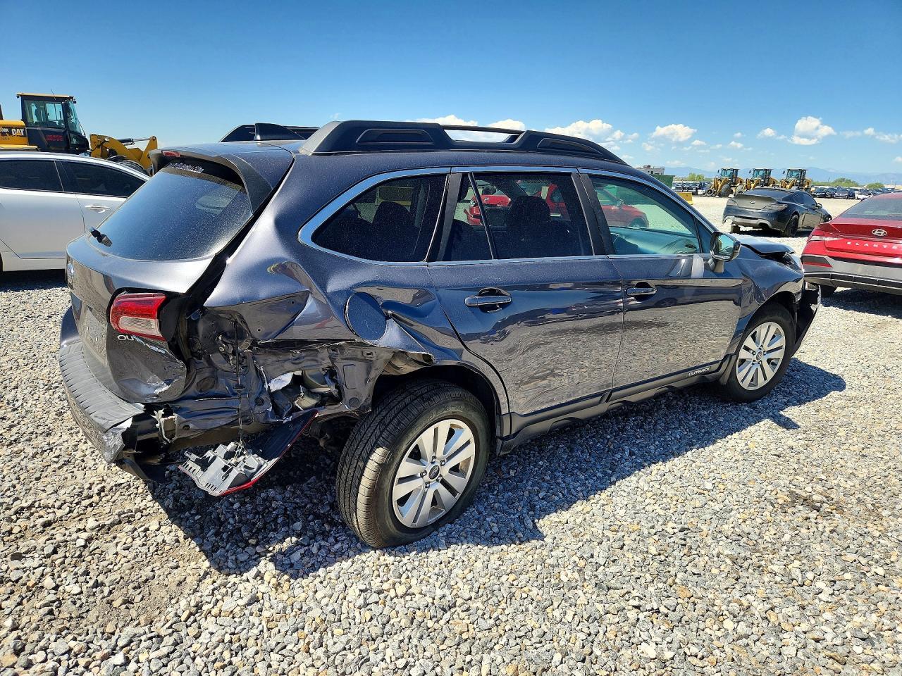 2019 Subaru Outback 2.5I Premium - Фото 3