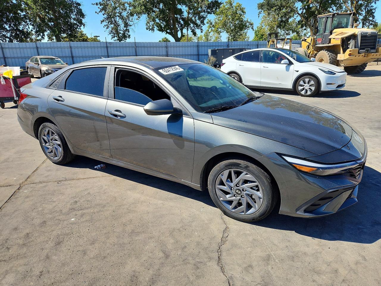 2024 Hyundai Elantra Blue - Фото 4