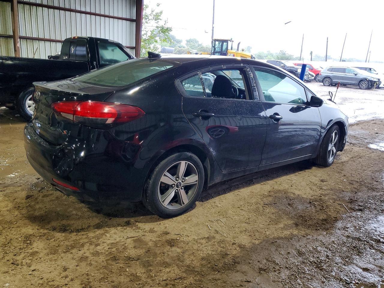 2018 Kia Forte S - Фото 3