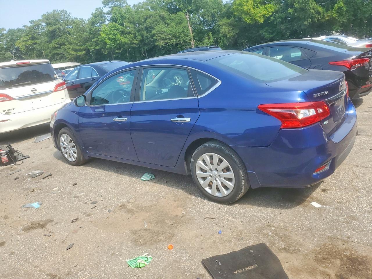2016 Nissan Sentra S - Image 2