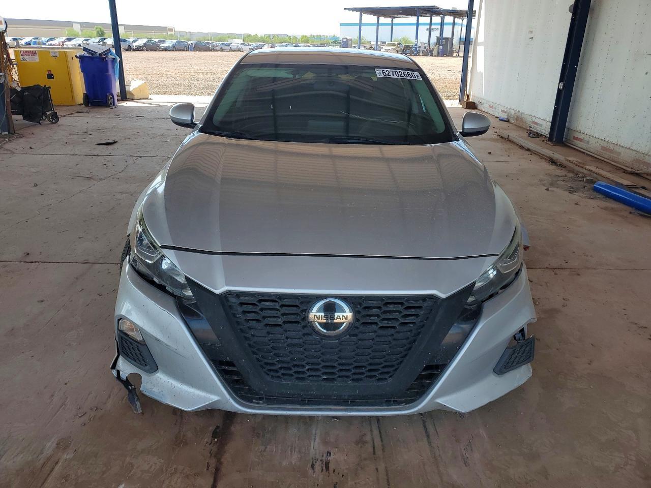 2020 Nissan Altima S - Фото 5