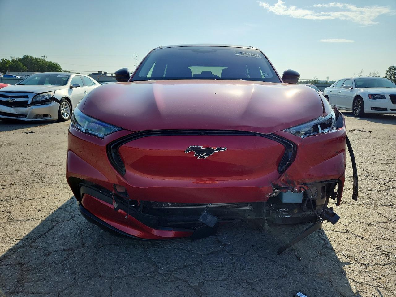 2021 Ford Mustang Mach-E Premium - Фото 5