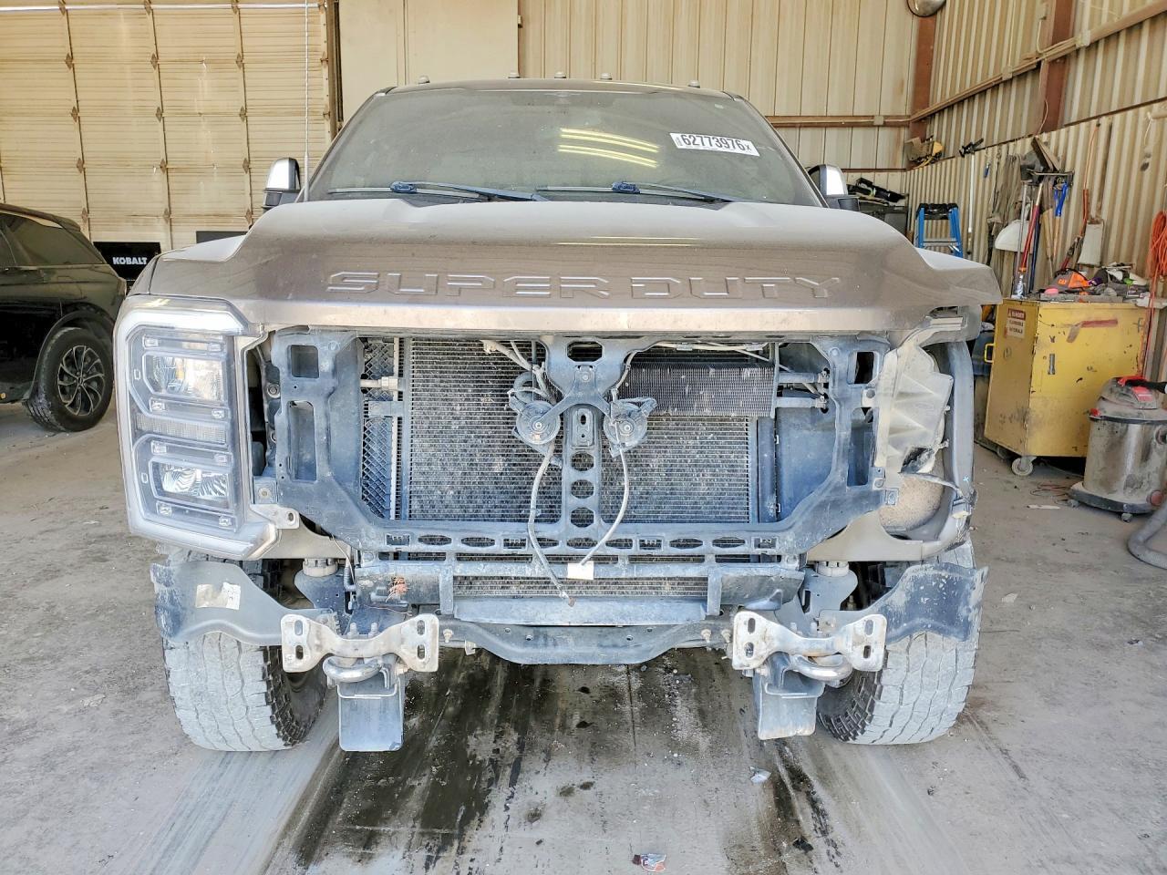 2023 Ford F350 Super Duty - Image 5
