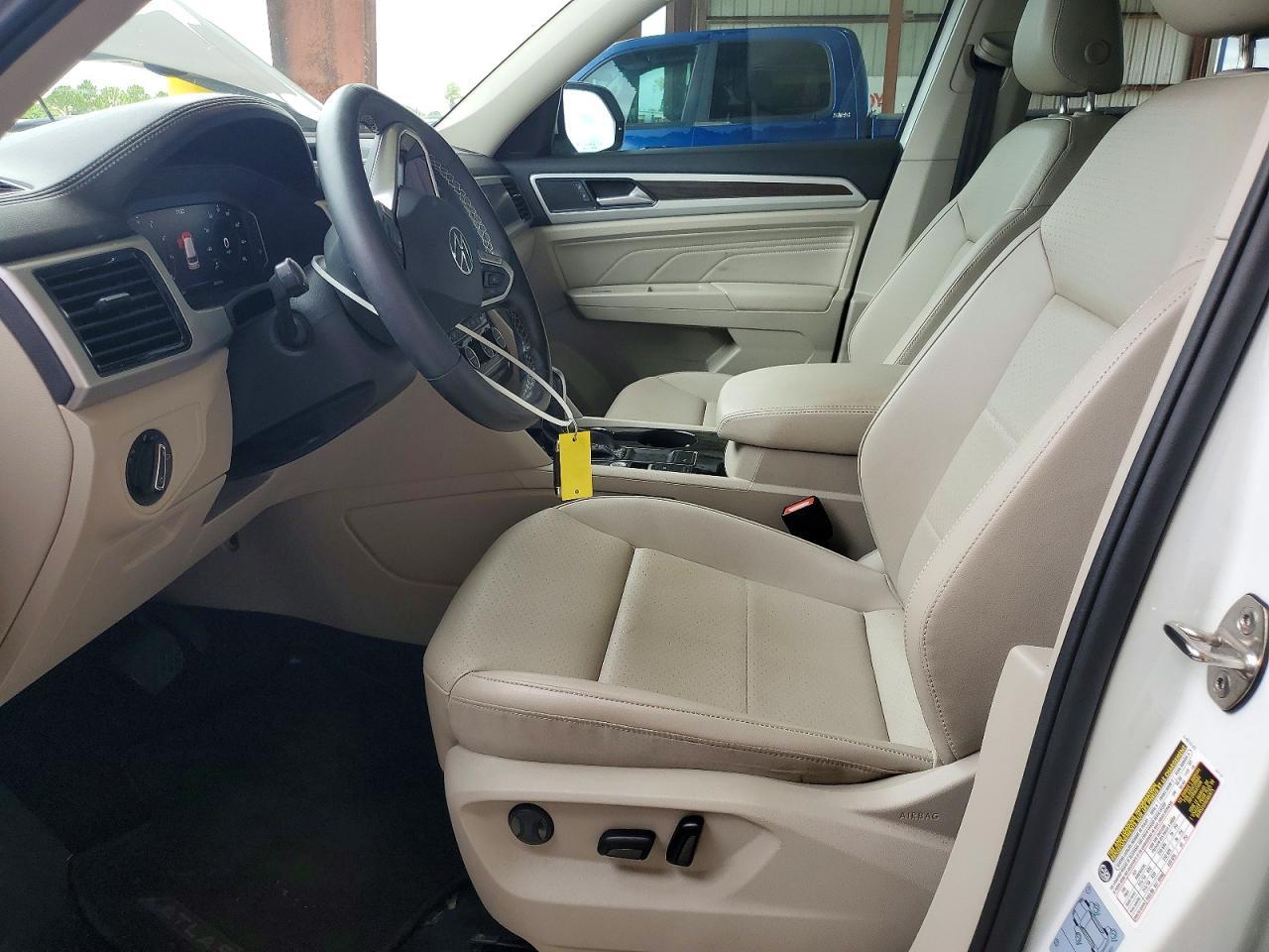 2022 Volkswagen Atlas Se - Image 7
