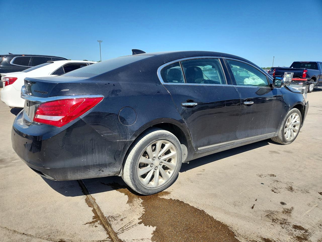 2015 Buick Lacrosse - Фото 3