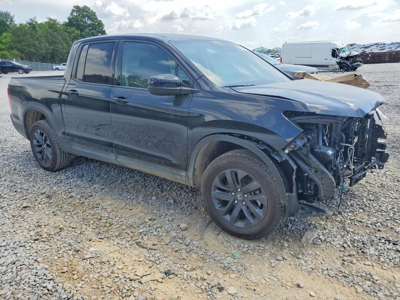 2026 Honda Ridgeline Sport - Image 4