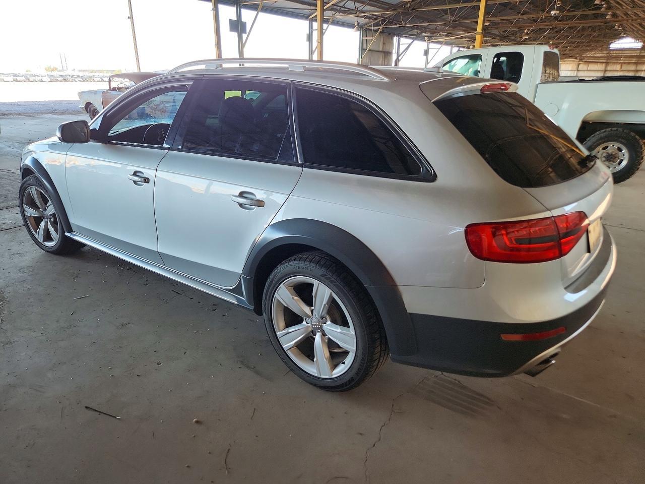 2013 Audi A4 Allroad Premium Plus - Image 2