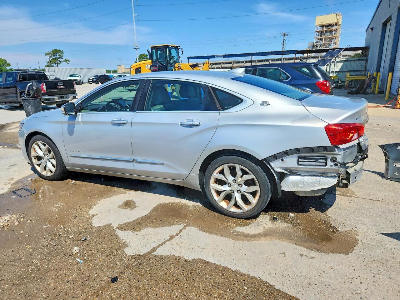 2018 Chevrolet Impala Premier - Image 2