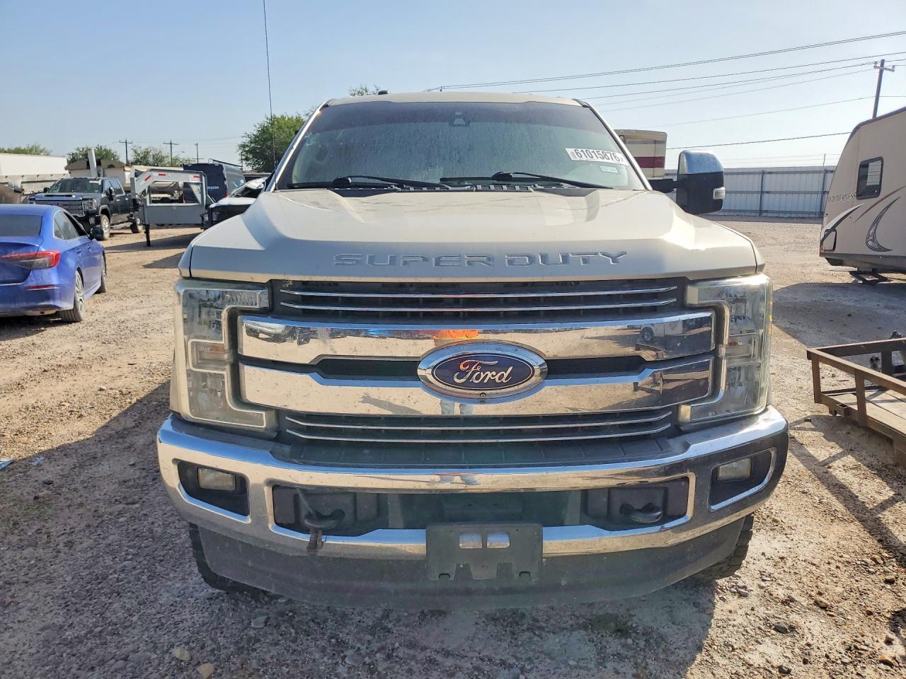 2017 Ford F350 Super Duty - Фото 5