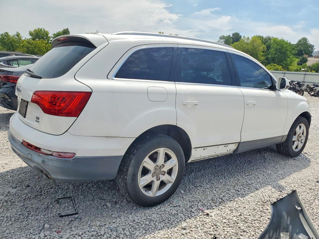 2010 Audi Q7 Premium Plus - Фото 3