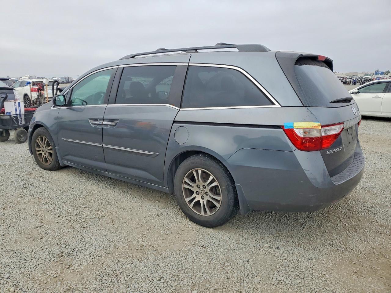 2011 Honda Odyssey Ex - Фото 2