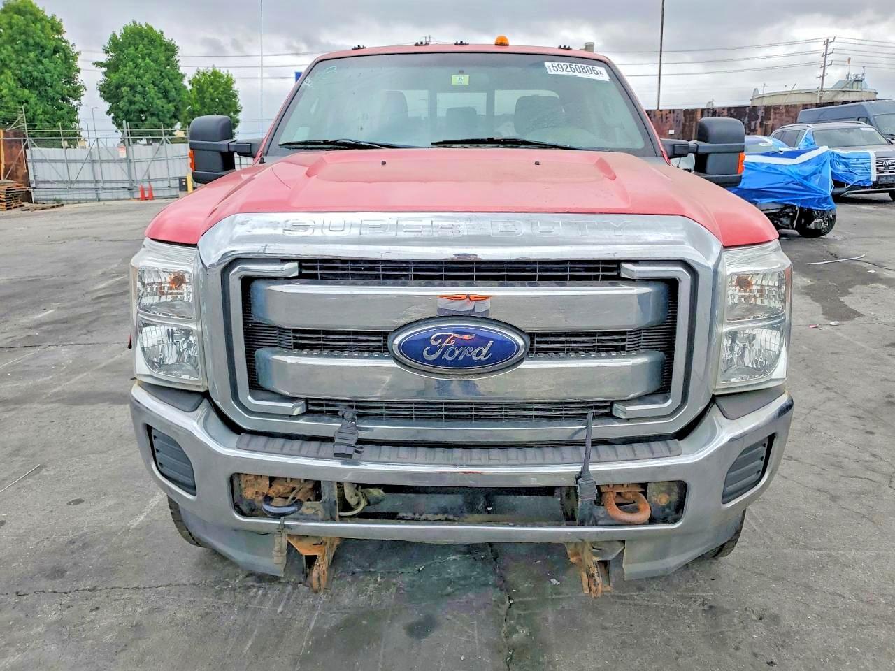 2013 Ford F350 Super Duty - Фото 5