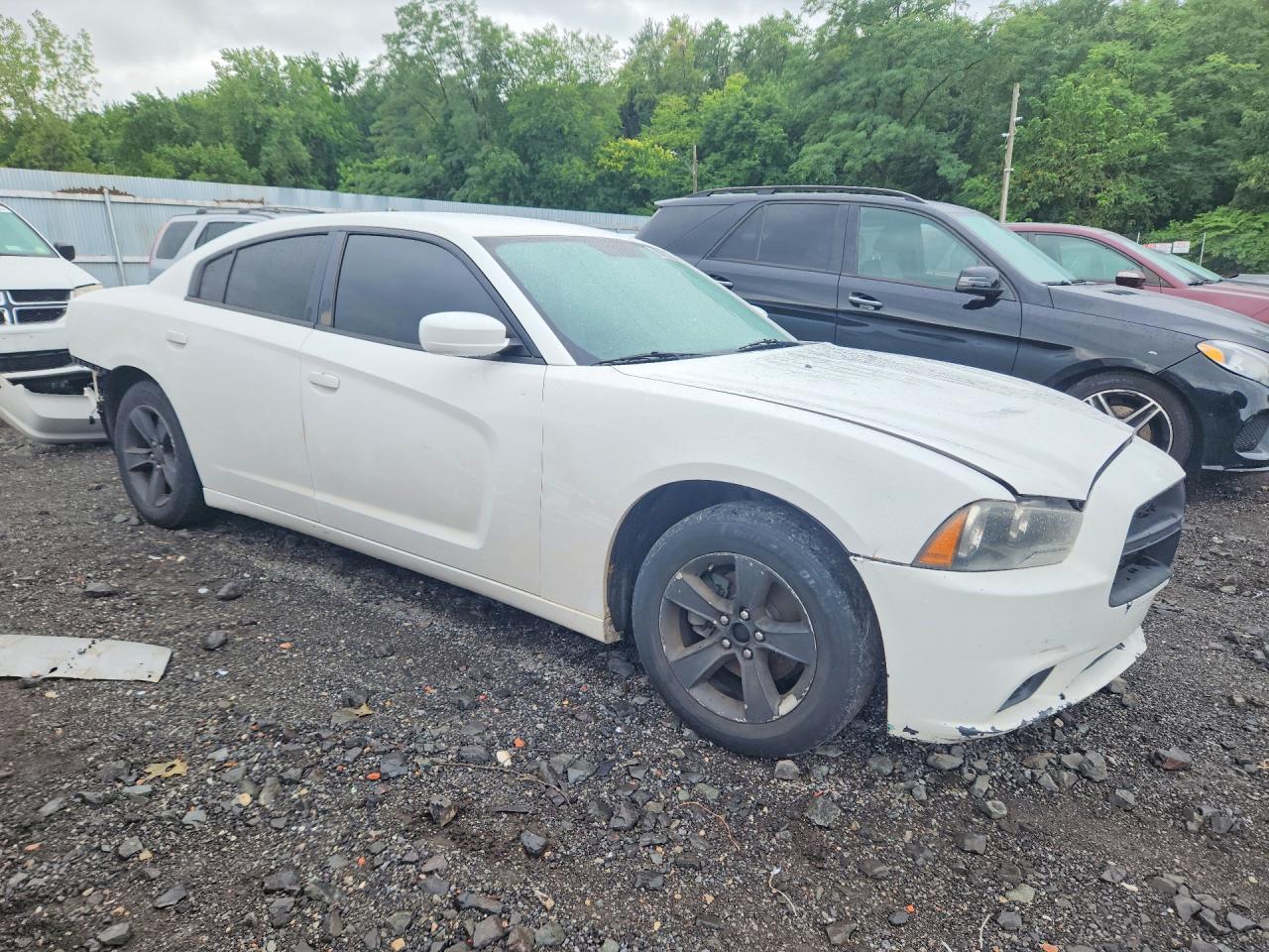 2011 Dodge Charger - Фото 4