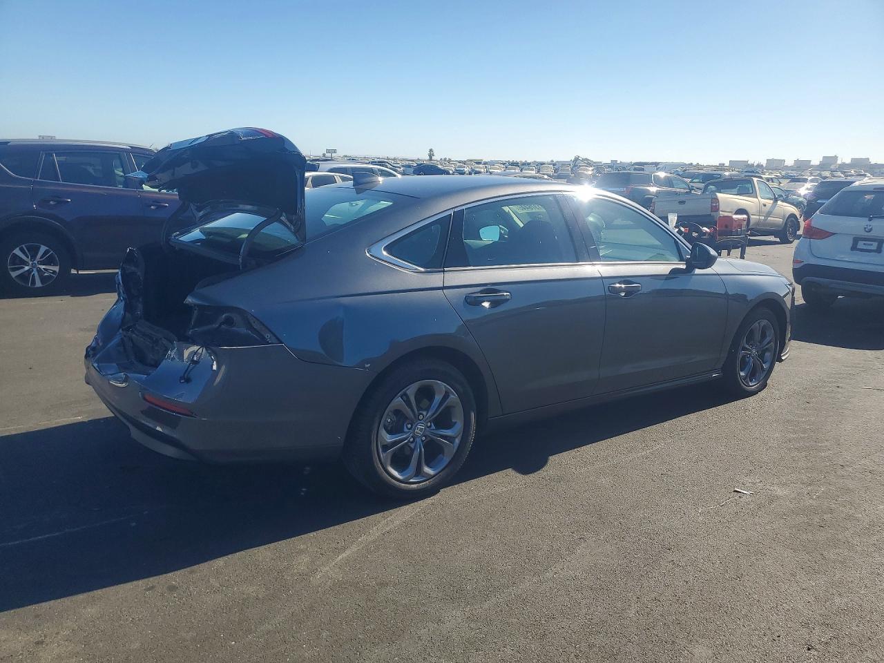 2024 Honda Accord Ex - Image 3