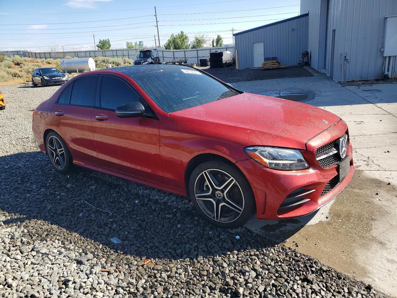 2021 Mercedes-Benz C 300 4Matic - Фото 4