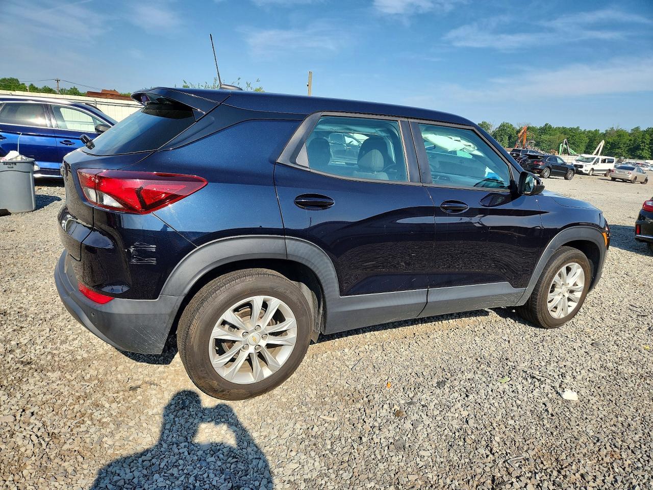 2021 Chevrolet Trailblazer Ls - Фото 3