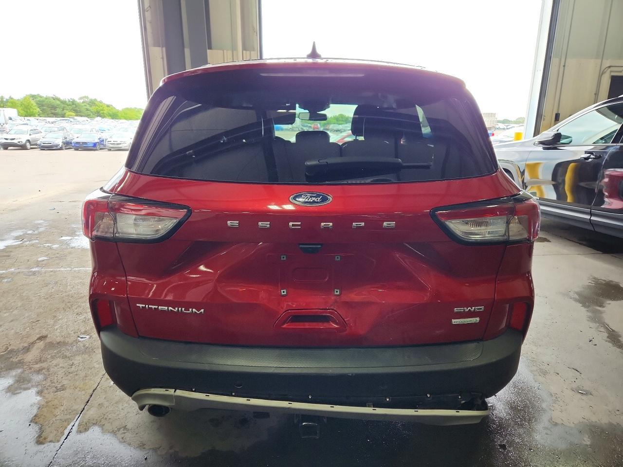 2022 Ford Escape Titanium - Фото 6