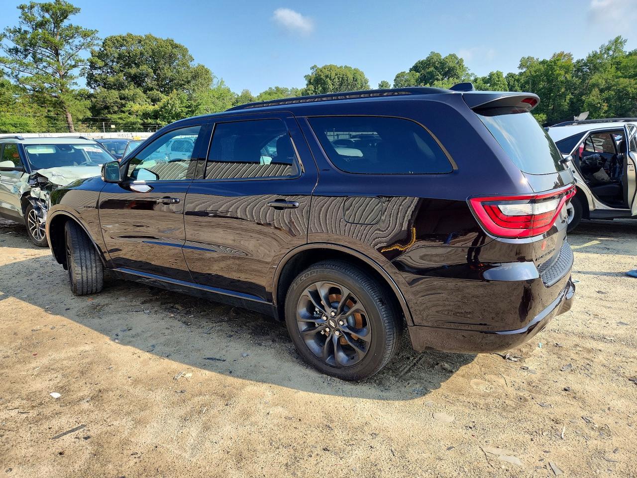 2025 Dodge Durango R/T - Image 2