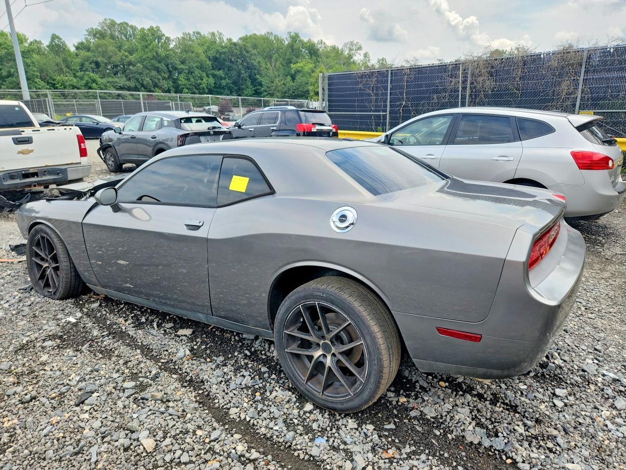 2012 Dodge Challenger Sxt - Фото 2