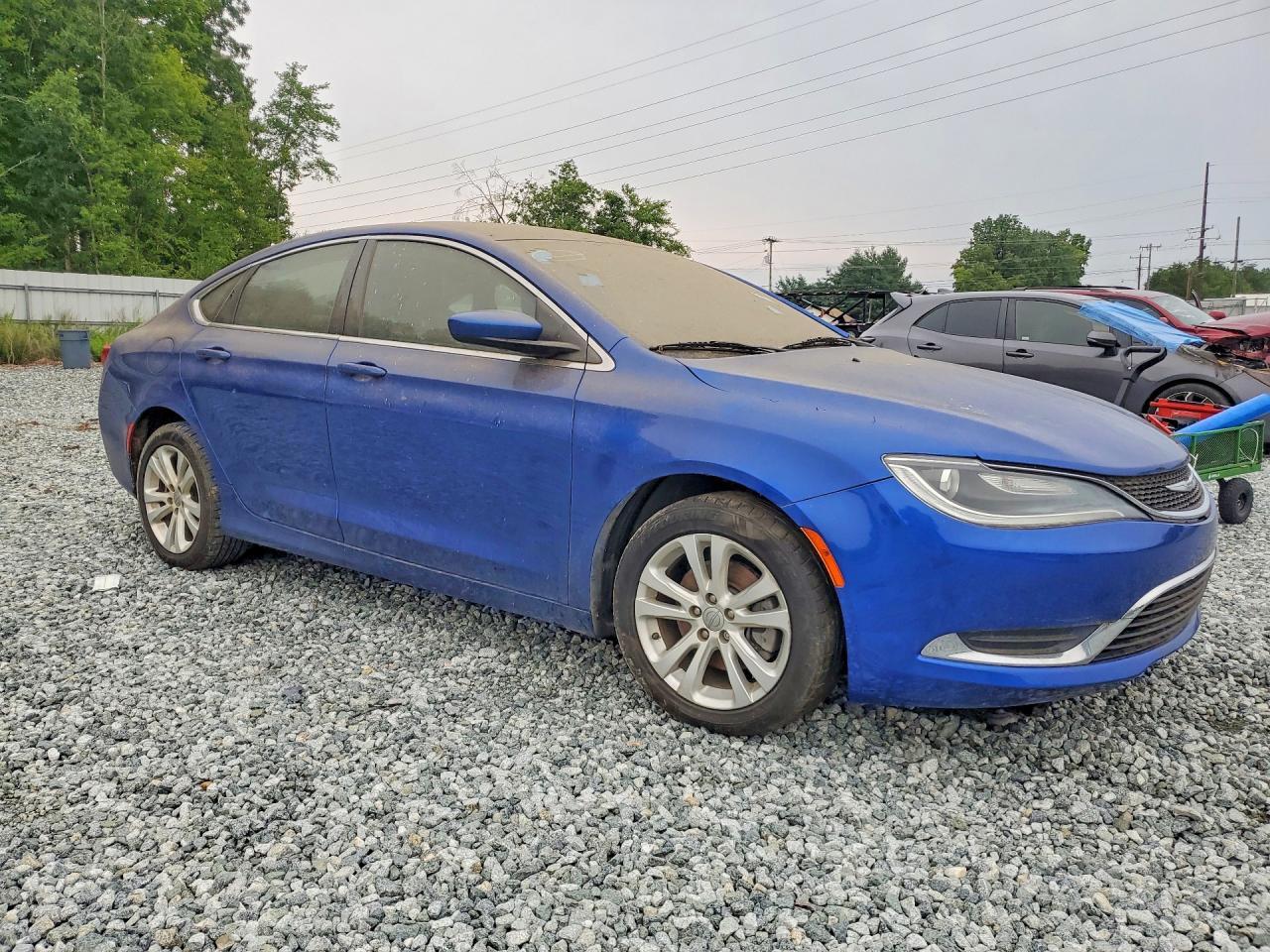 2016 Chrysler 200 Limited - Фото 4