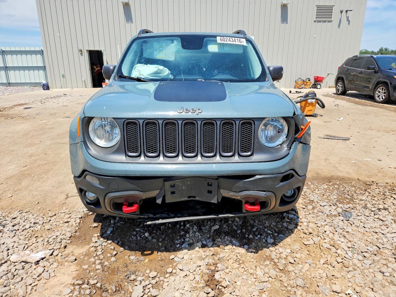 2016 Jeep Renegade Trailhawk - Фото 5