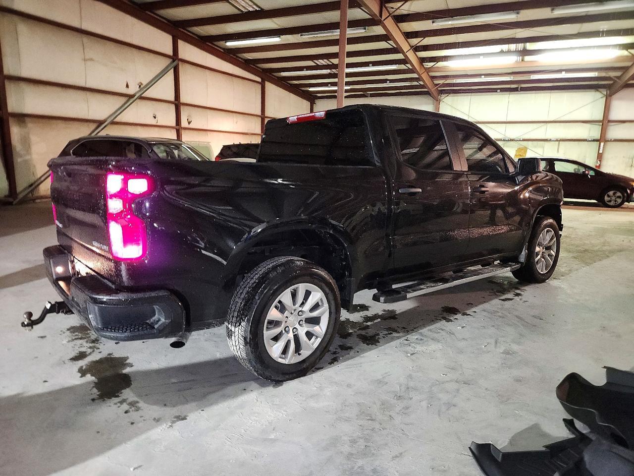 2026 Chevrolet Silverado C1500 Custom - Фото 3