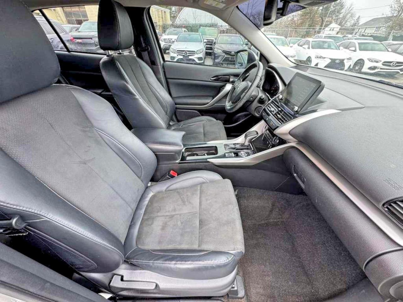 2022 Mitsubishi Eclipse Cross Se - Фото 5