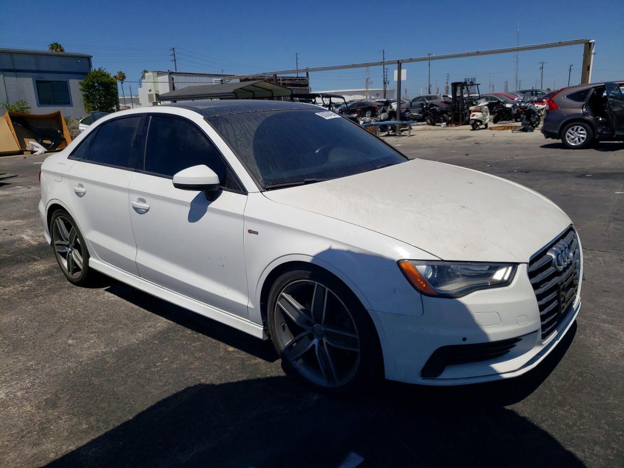 2016 Audi A3 Premium - Фото 4