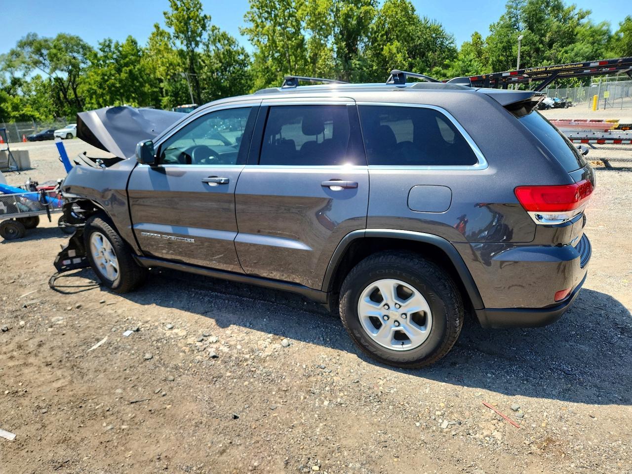 2017 Jeep Grand Cherokee Laredo - Фото 2
