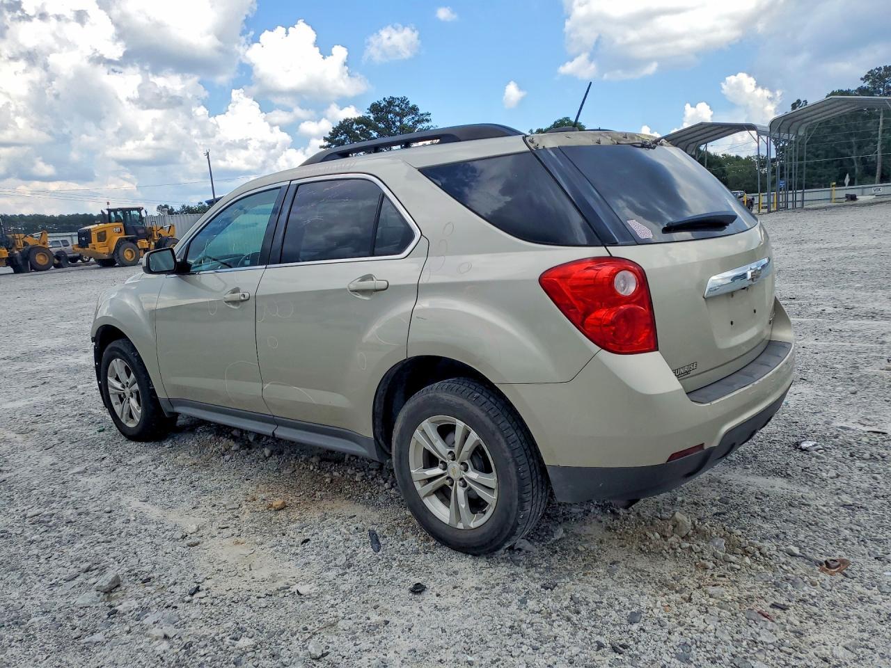 2015 Chevrolet Equinox Lt - Image 2